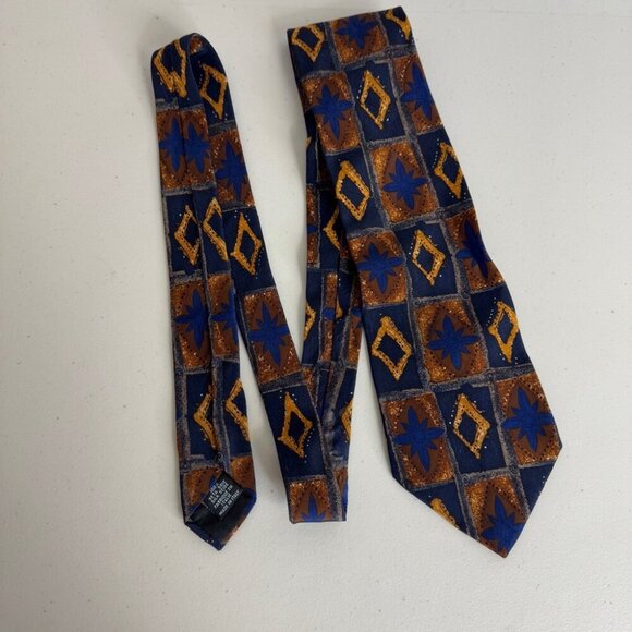 Vintage Hugo Boss 100% Silk Tie Geometric Pattern Made in Italy - Picture 10 of 11